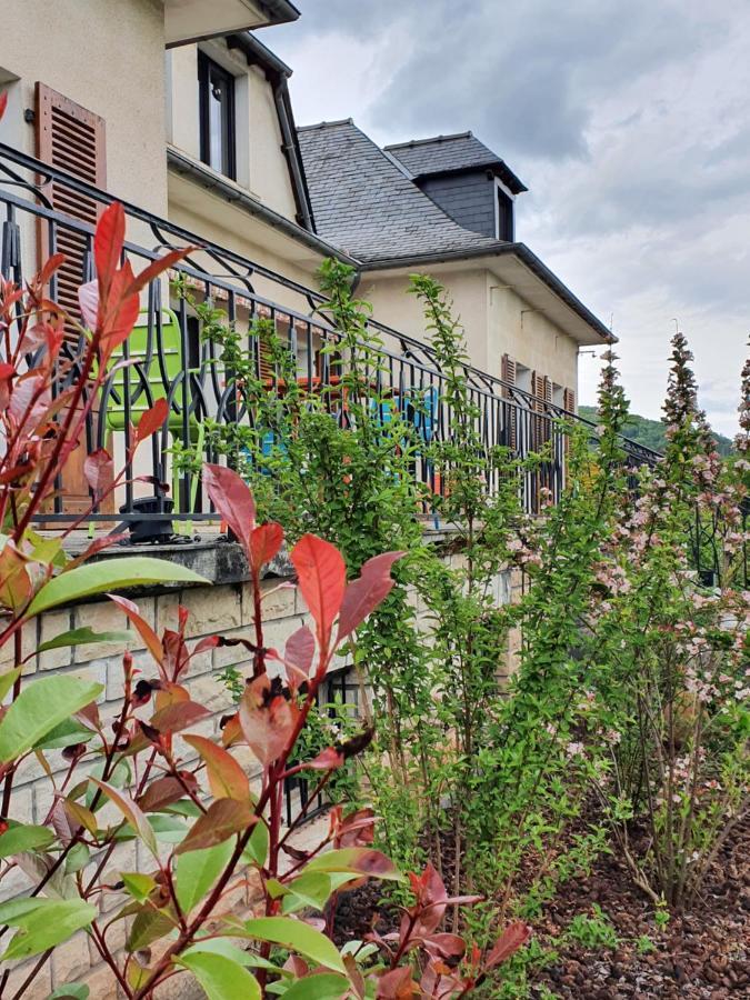 Bed and Breakfast Le Curieux De Conques Saint-Cyprien-sur-Dourdou Exterior foto
